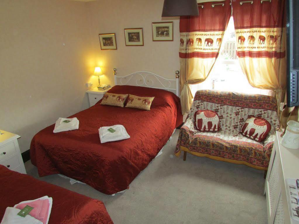 Lion Hotel Llanbister Εξωτερικό φωτογραφία